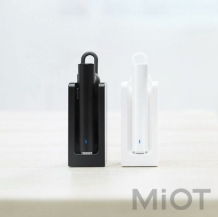Набір Xiaomi Mi Bluetooth headset Youth Editon Black + З/П 320 mAh